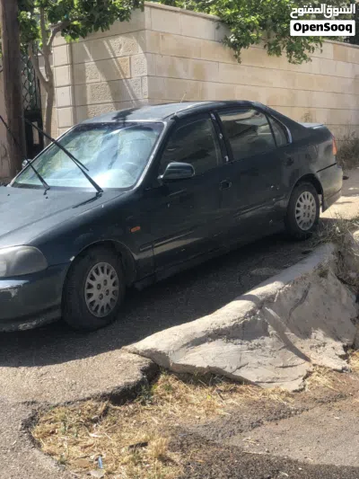 Honda Civic LXi 4