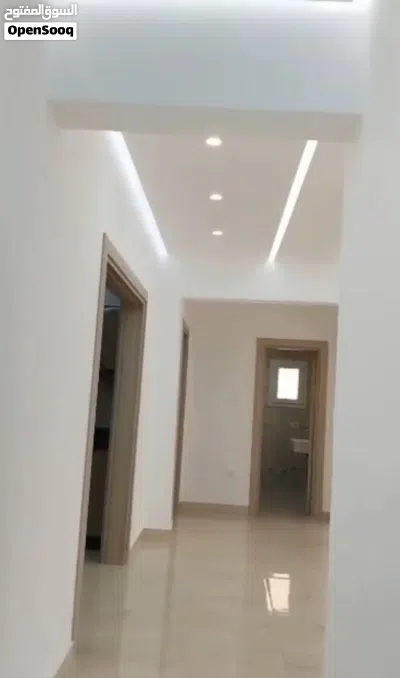 شقه ايجار طابق تاني عمارات الزادمه 3