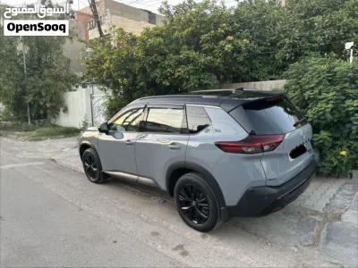 Nissan Rogue SL 4