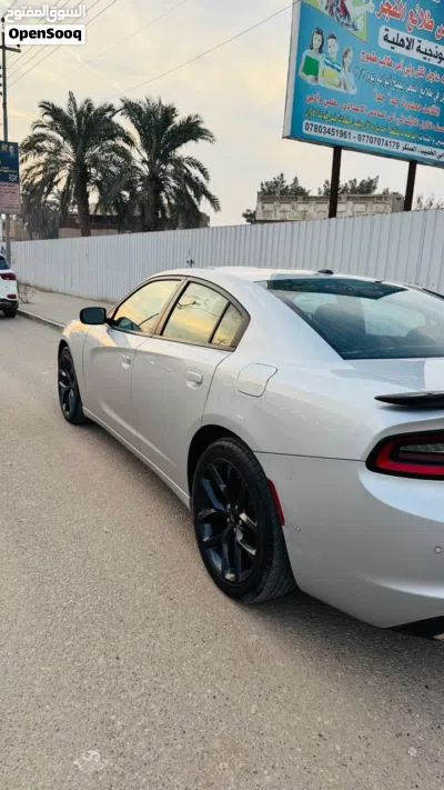 دودج تشارجر SXT 4