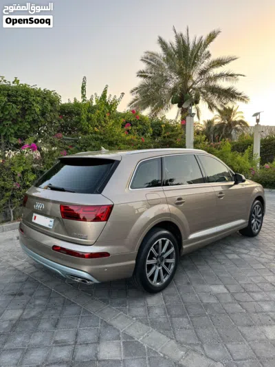أودي Q7 Standard 4