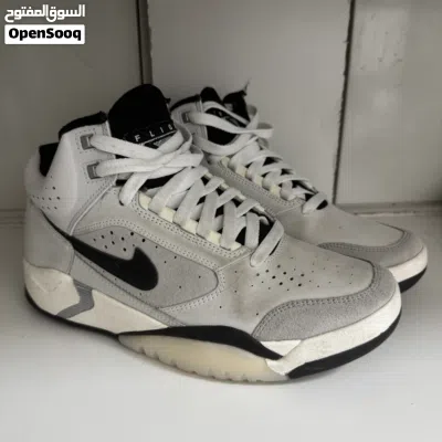 Nike air flight lite mid in Photon dust 3