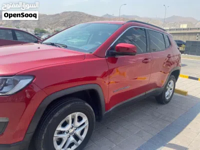 Jeep Compass Latitude 2