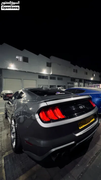 Ford Mustang GT Premium 4