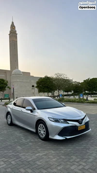 Toyota Camry LE 3