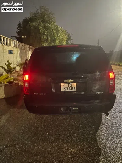 Chevrolet Tahoe Premier 3