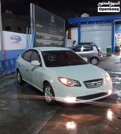 Hyundai Avante SE 4