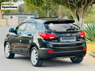 Hyundai Tucson GL 3