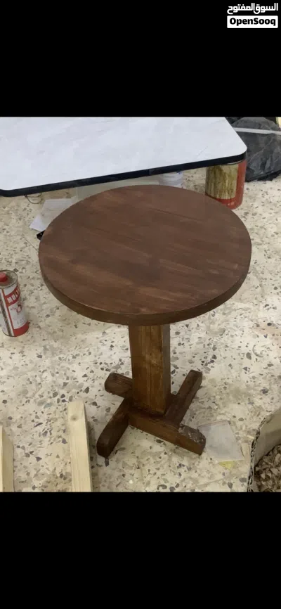 طاولة جانبيه 2