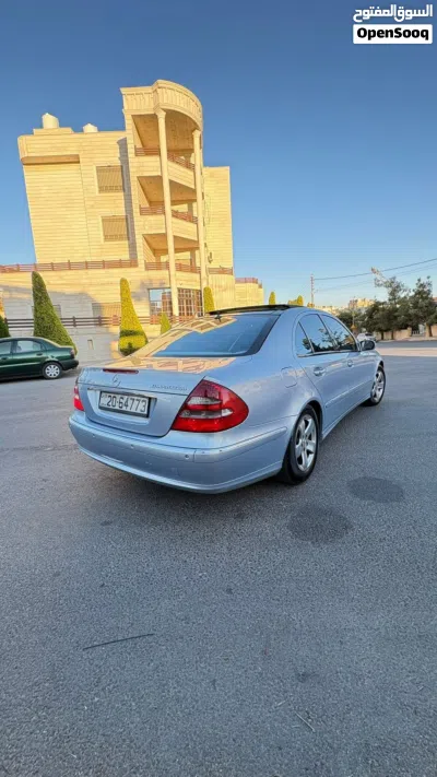 Mercedes Benz E-Class E 200 4