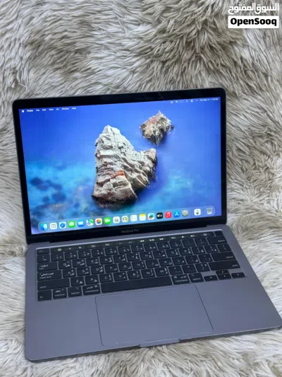 Apple MacBook Pro i7 16gb ram 512gb ssd Touch Bar + I'D macOS Tahoa 26.5 4type C ports liquid retina 4