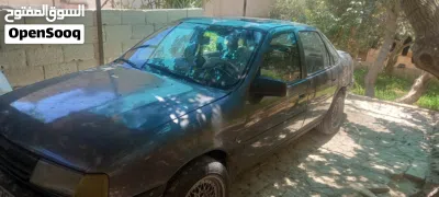 Opel Vectra 4