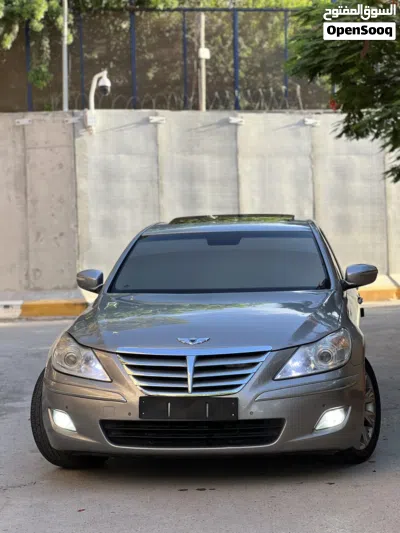 Genesis G70 3