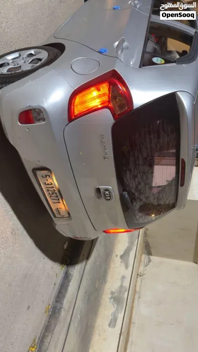 Kia Picanto EX 4