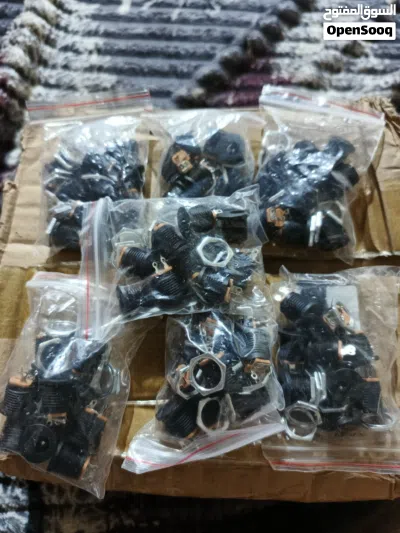 قطع غيار مل اموزون جديد غير مستخدم كل كيس بي 10قطع المجموع الكلي 60كيس ابيع الكل 50الف 3