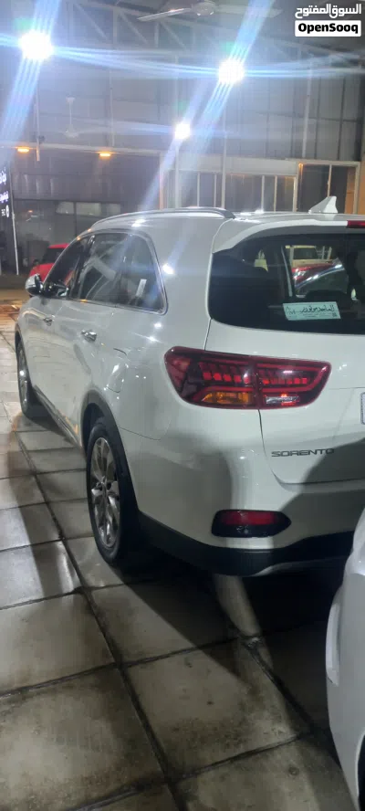 كيا سورينتو SX Prestige AWD 4