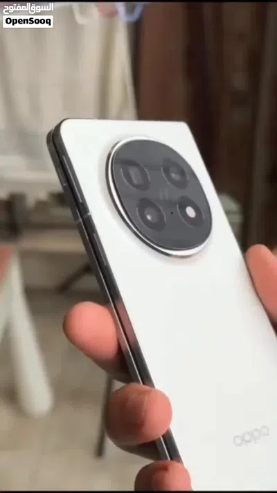 oppo Find N5 Fold 5G نسخة عالمية كامل الملحقات استخدام قليل (شهرين) نظافة مية بالمية 4