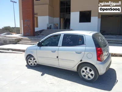 Kia Picanto Standard 2