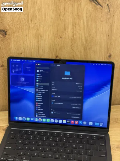 MacBook Air 2025. M4-Chip. 16 RAM. 512 SSD. 15.3-inch 3