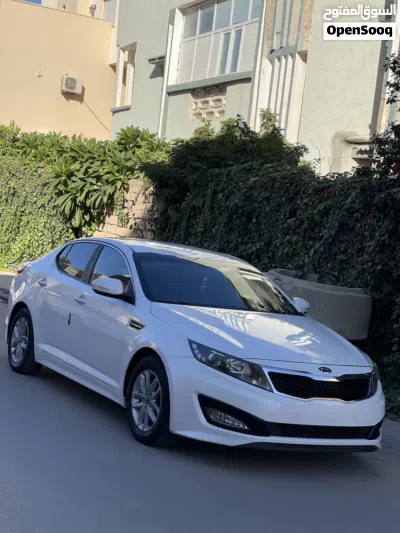 Kia Optima Standard 2