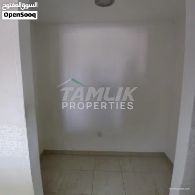 Flat for Rent in Al Qurum 29 REF 630GC 4