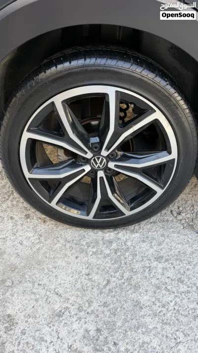 Volkswagen T-Cross Style 2