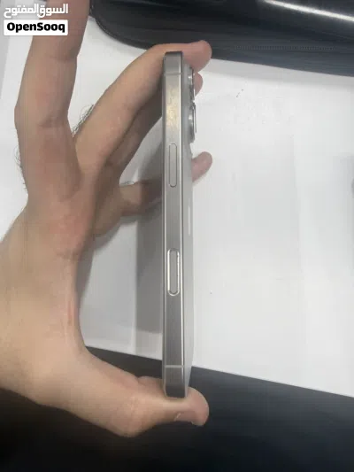 I phone 16 pro 256 gb , جهاز استعمال شخصي وكالة، وارد شرق اوسط بسعر مغري 4