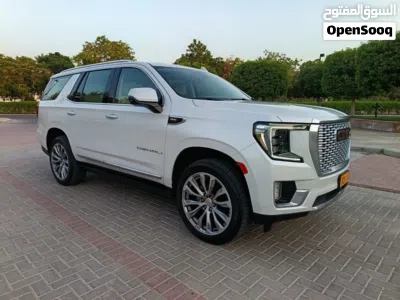 GMC Yukon Denali 2