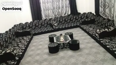 برادي سكني وقطعتين اسود بحالة ممتازة جدا 3