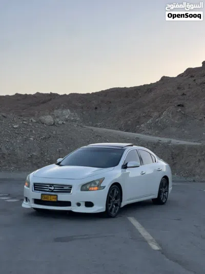 Nissan Maxima S 4