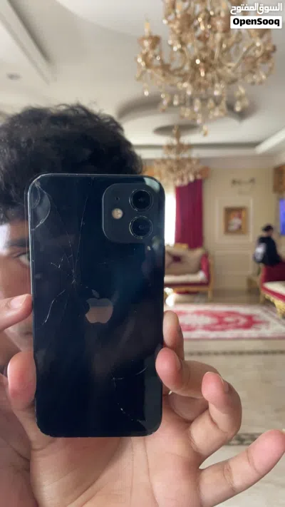 ايفون12عادي للبيع او للبدل بشي مناسب او مع الزياده 2