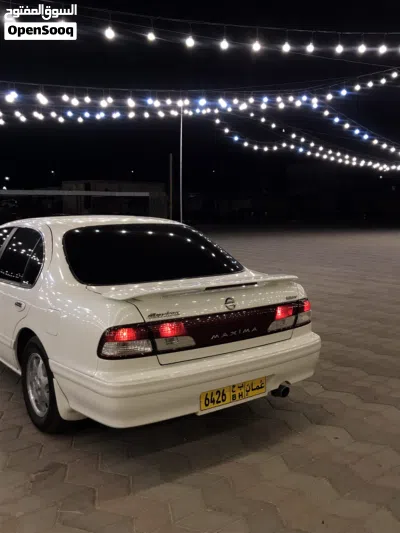 Nissan Maxima S 2