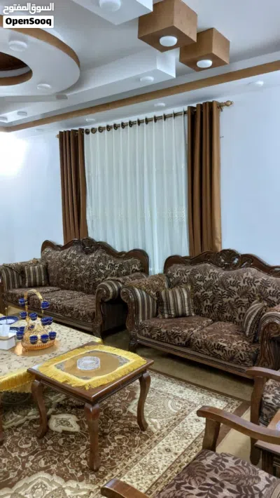 طقم كنب للبيع بحاله الوكاله 3