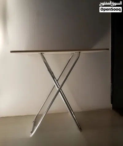 Portable Wood-Grain Folding Table (70x70cm) – Space-Saving 2
