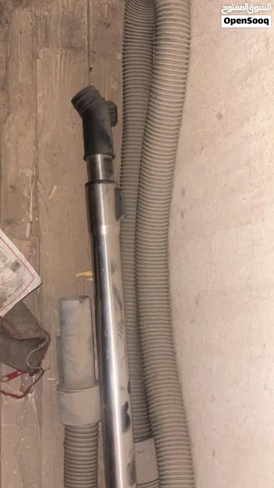 مكنسه كهربائية هوم كوين 2
