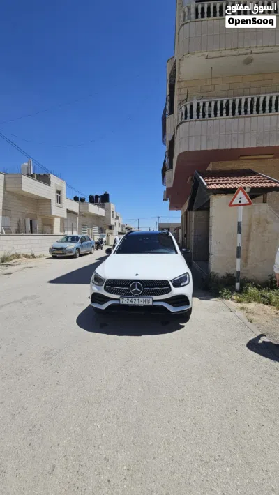مرسيدس بنز الفئة-GLC GLC 300e 2