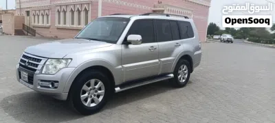 Mitsubishi Pajero GLS 3