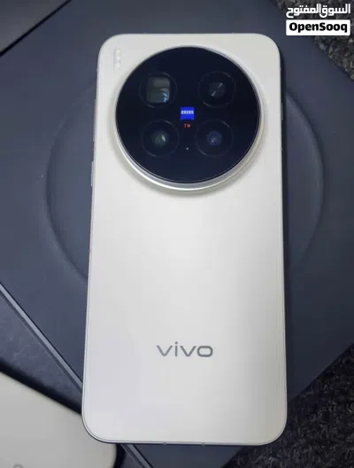 Vivo x300 pro 16gb 512gb DSLR camera phone 3