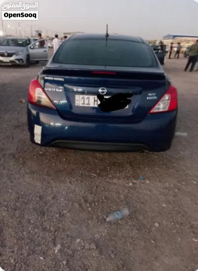 Nissan Versa SV 4
