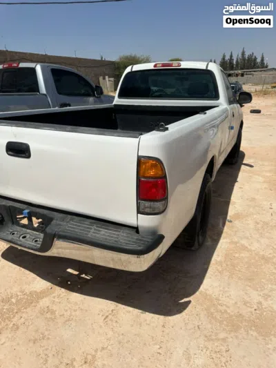 Toyota Tundra SR5 3