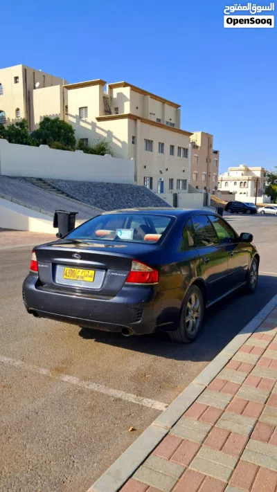 Subaru Legacy Base 3