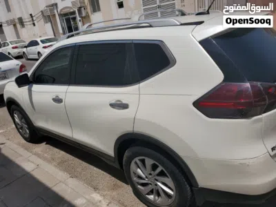 نيسان روج SL 4