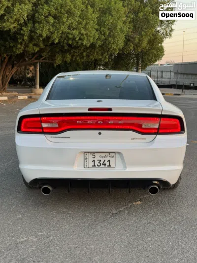 دودج تشارجر Standard 3