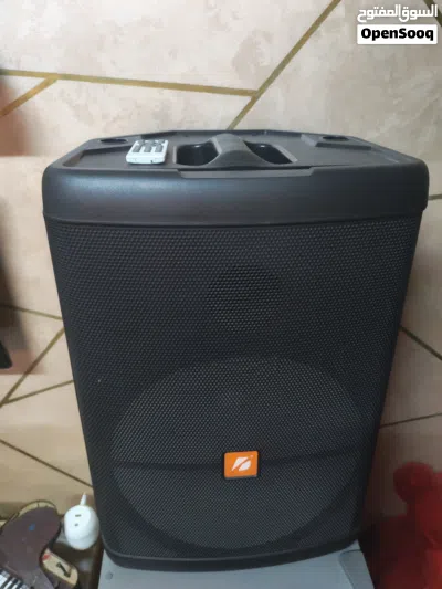 جرة غاز فاضيه و سماعه وكاله بحال جديد 2