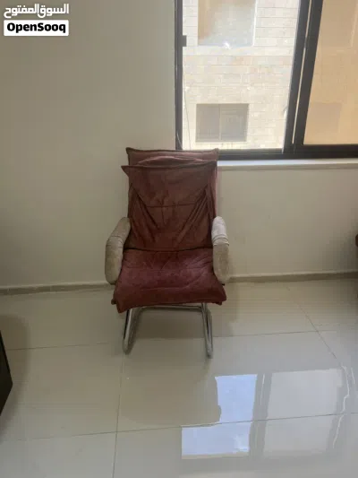 أثاث مكتب للبيع 3