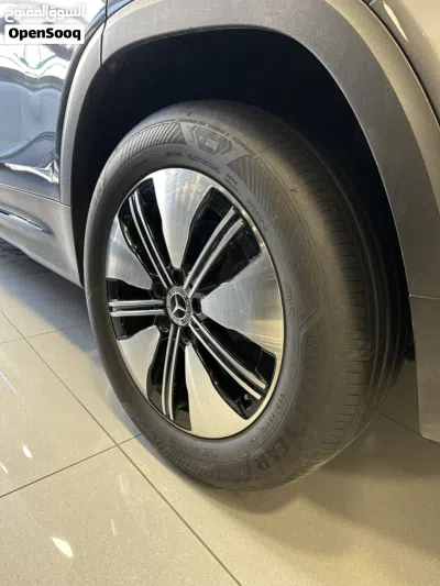 Mercedes Benz GLA-Class GLA 200 3