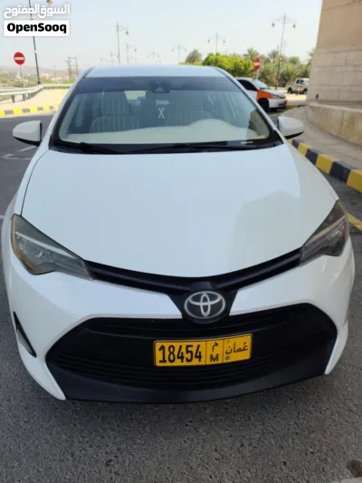 Toyota Corolla LE 3