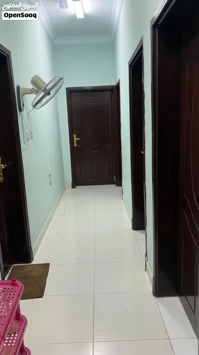 شقة للبيع قريبه من مسقط مول 3