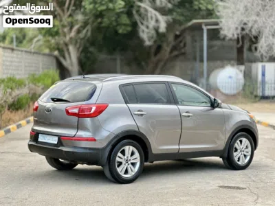 Kia Sportage EX 3