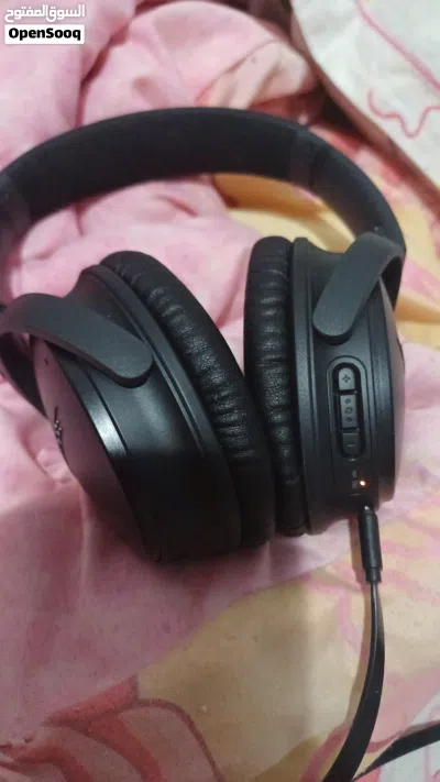 سماعات هيد فون وسماعات ابل 2